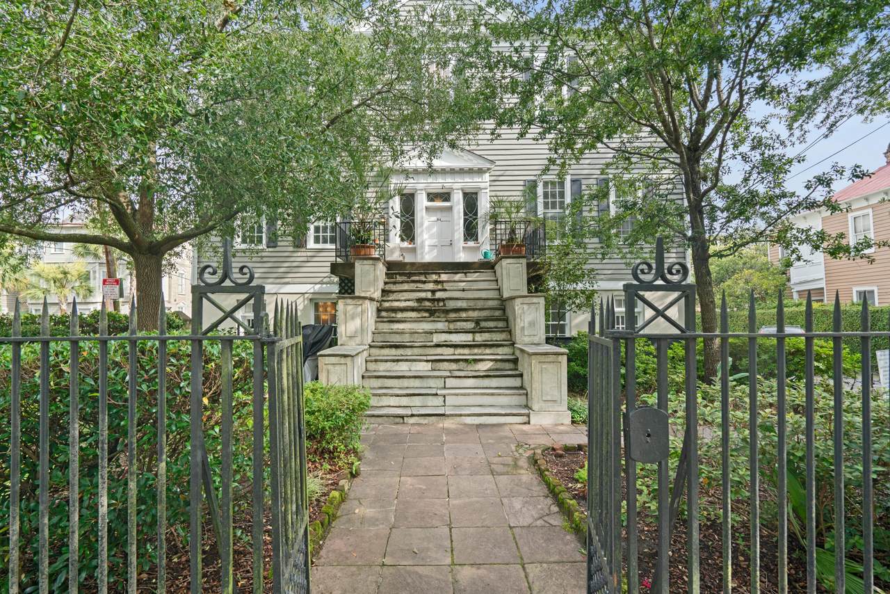 84 Bull Street - Photo 1