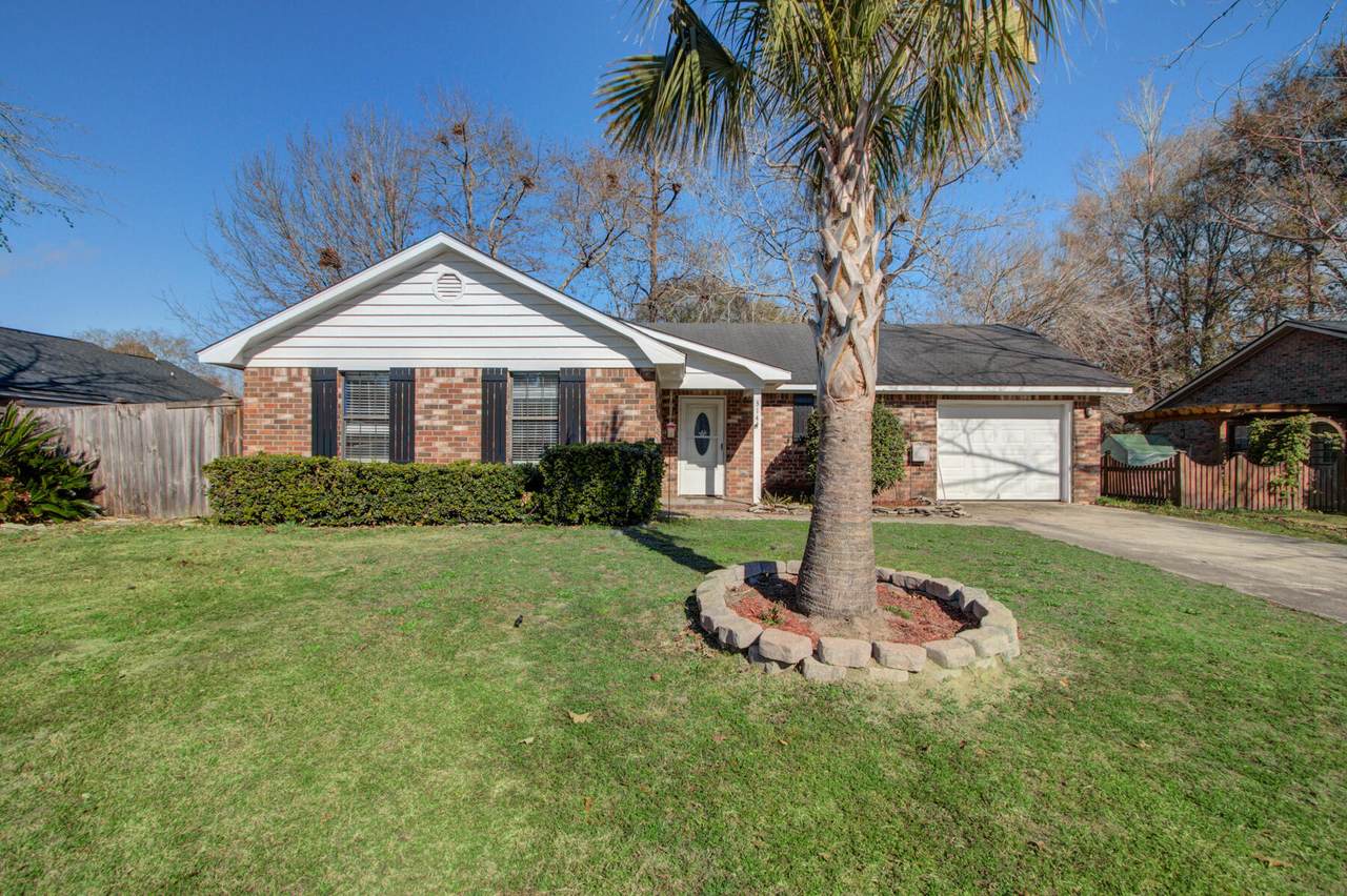314 Houston Drive - Photo 1