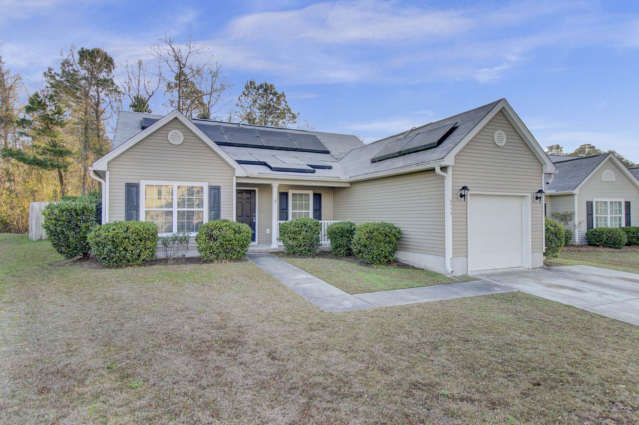 4990 Ballantine Drive - Photo 1