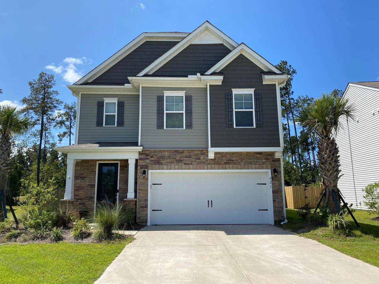 421 Zenith Boulevard - Photo 1
