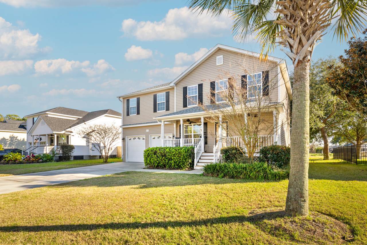 1021 Clearspring Drive - Photo 1
