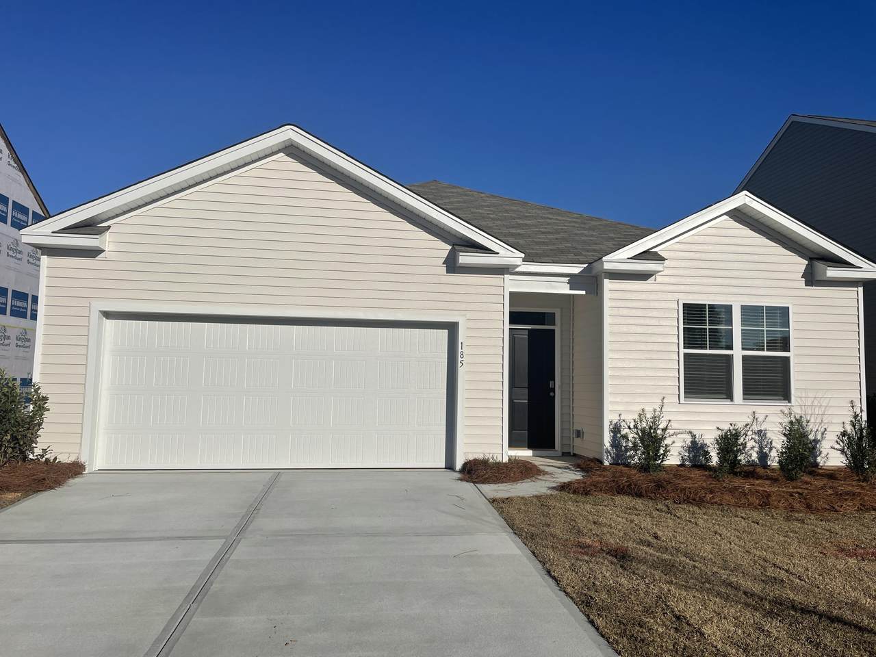 185 Oakwood Boulevard - Photo 1