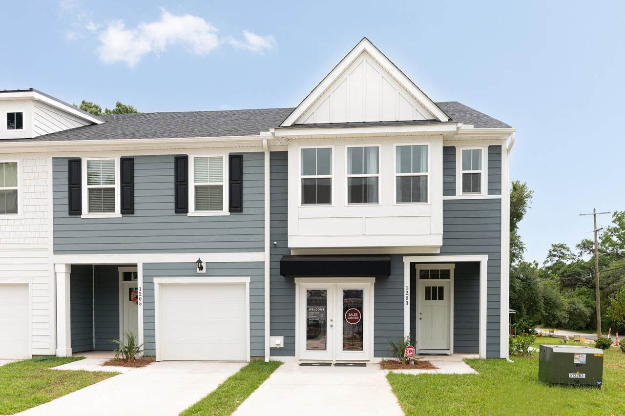 472 Trotters Lane - Photo 1
