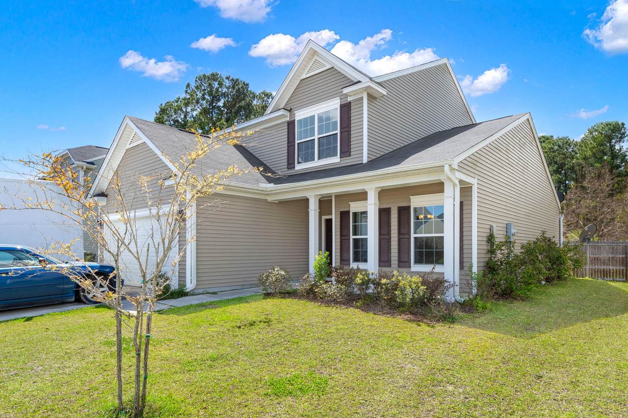 145 Vango Drive - Photo 1