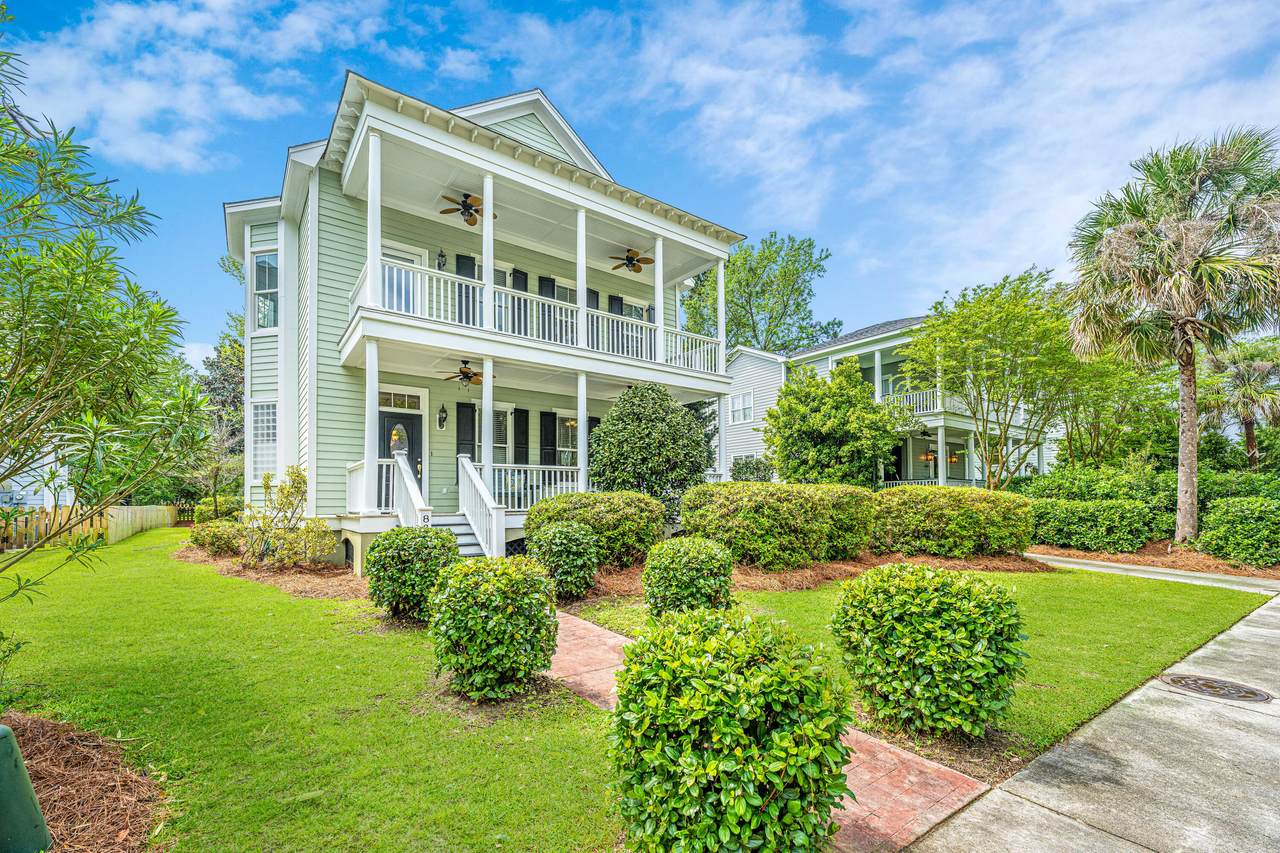 832 Tupelo Bay Drive - Photo 1
