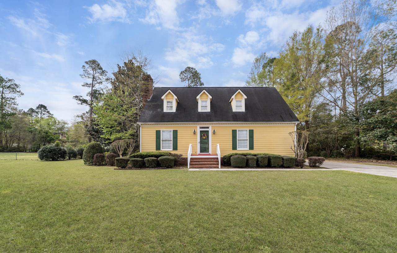 2159 Clifton Circle - Photo 1
