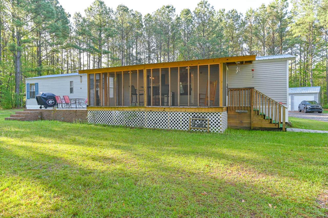 1057 Red Hill Road - Photo 1