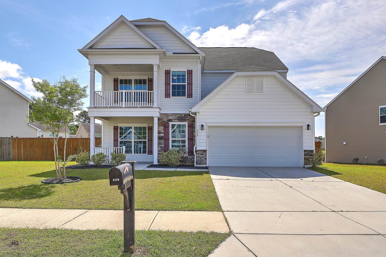 439 Gianna Lane - Photo 1