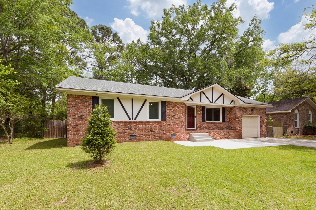 123 Terry Avenue - Photo 1