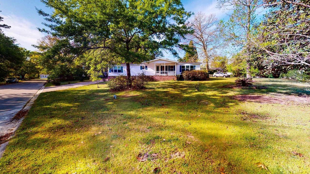 323 Poplar Branch Drive - Photo 1