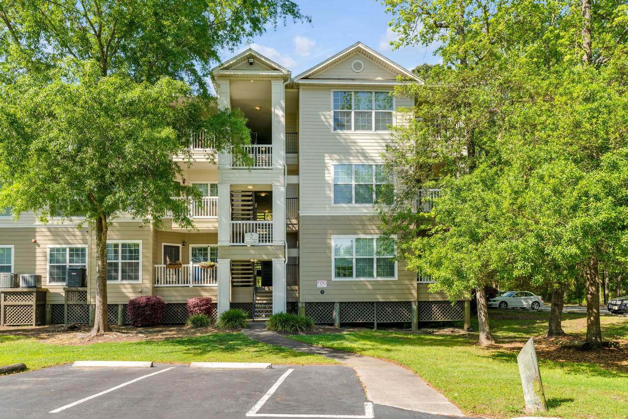 700 Daniel Ellis Drive - Photo 1