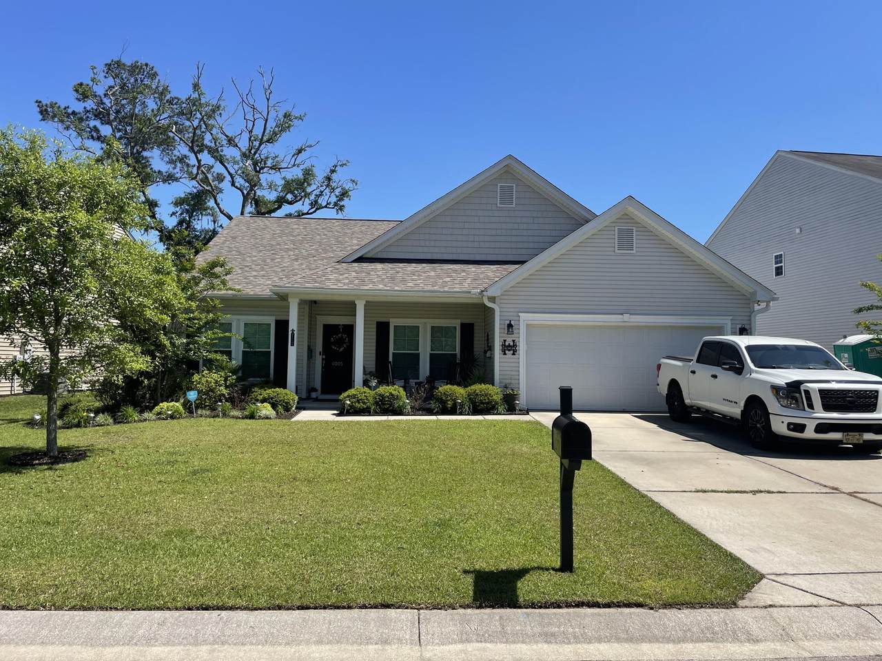 6005 Begonia Way - Photo 1