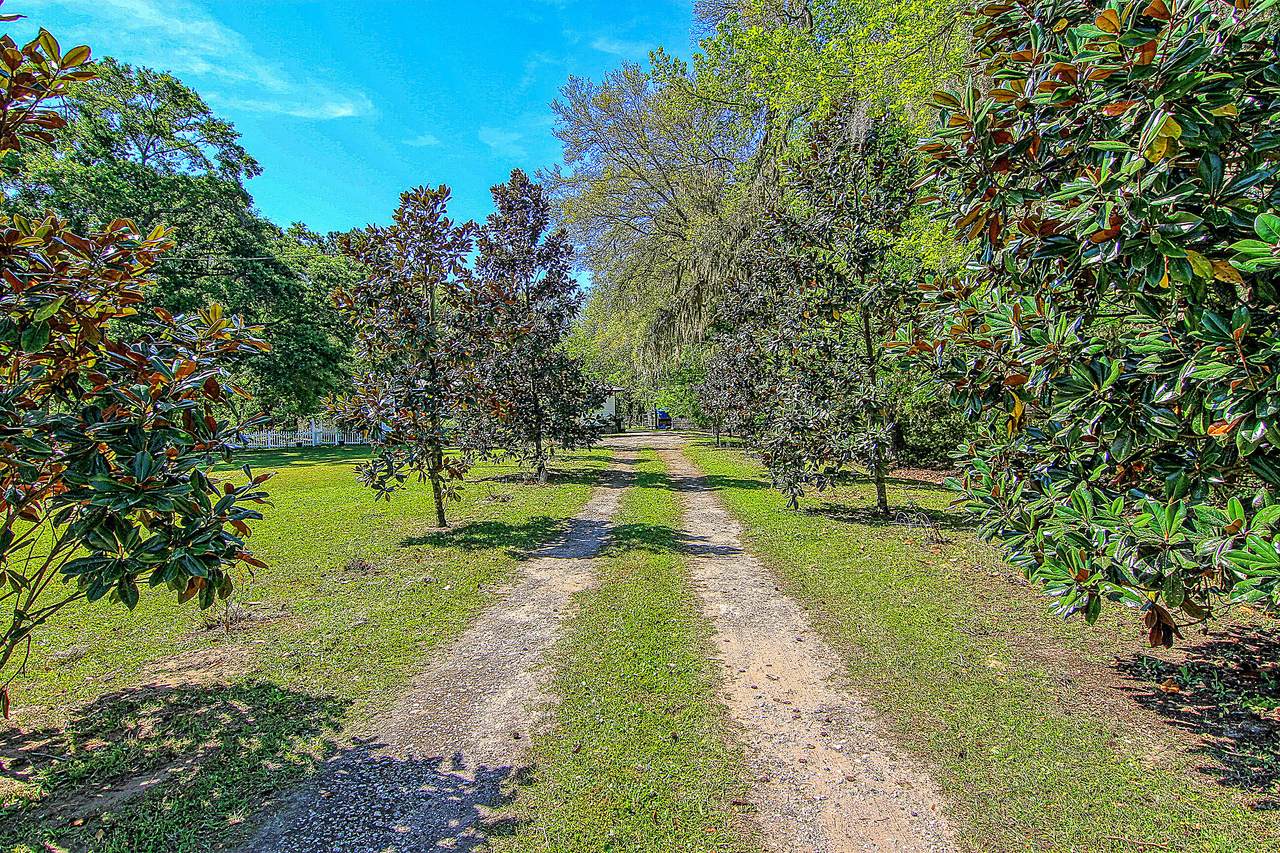 6565 Highway 162 - Photo 1