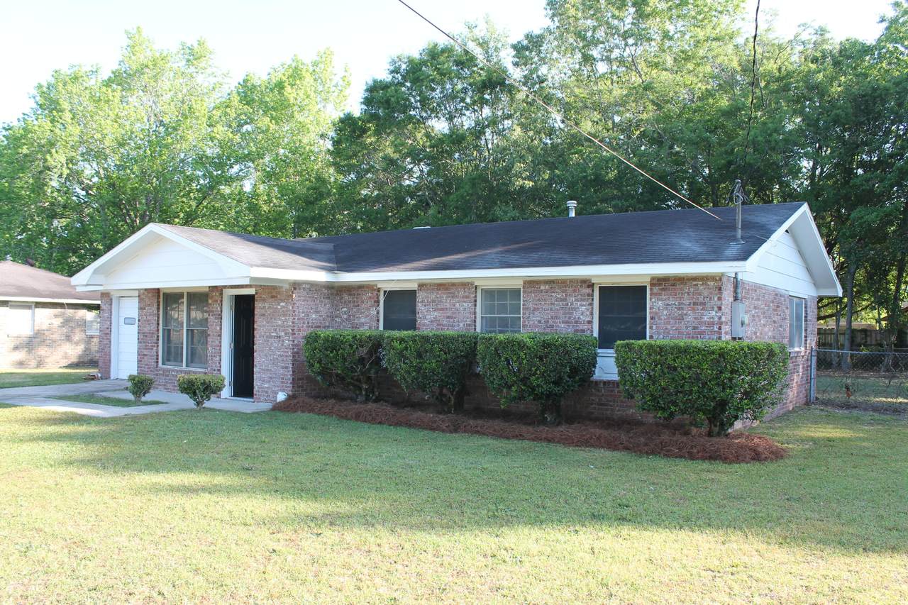 4458 Hardwood Street - Photo 1