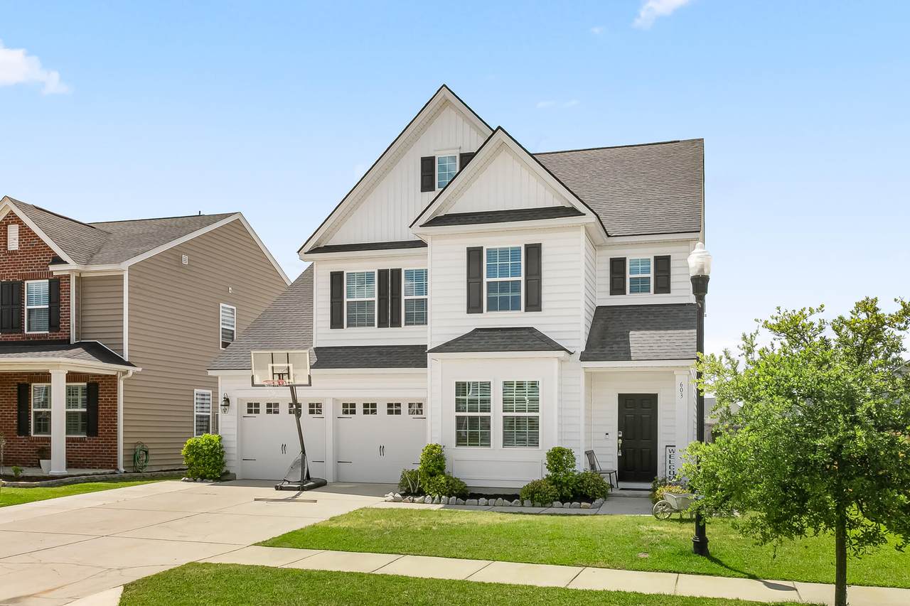 603 Redbud Lane - Photo 1