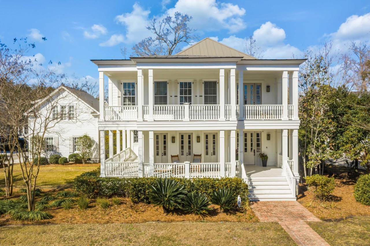 125 Balfour Drive - Photo 1