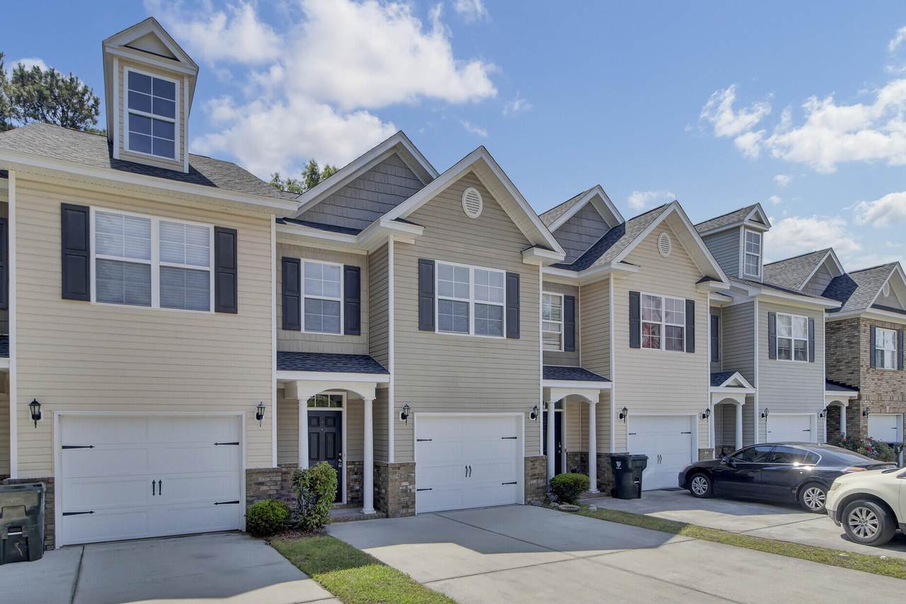 120 Lamplighter Lane - Photo 1