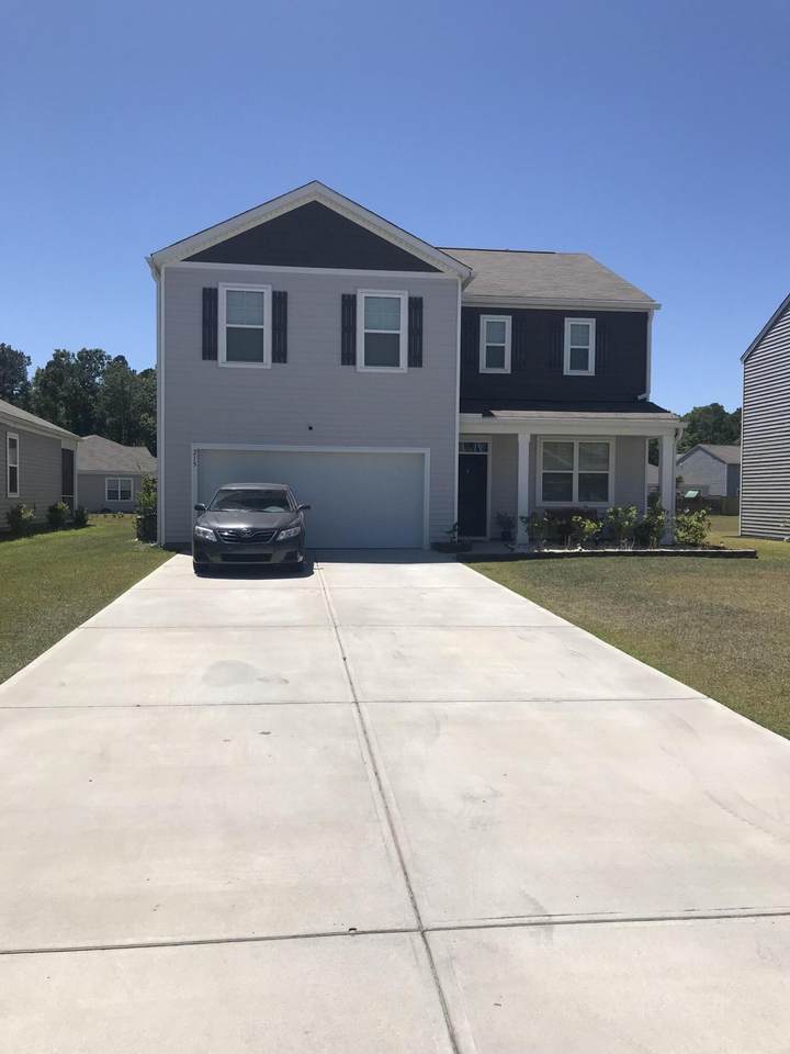 215 Rubles Lane - Photo 1
