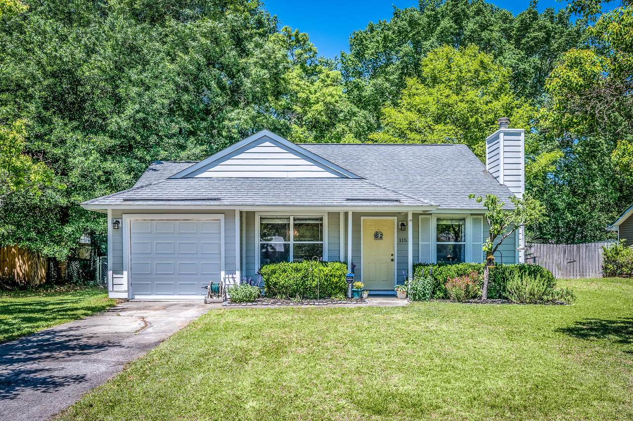 1153 Rivercrest Drive - Photo 1