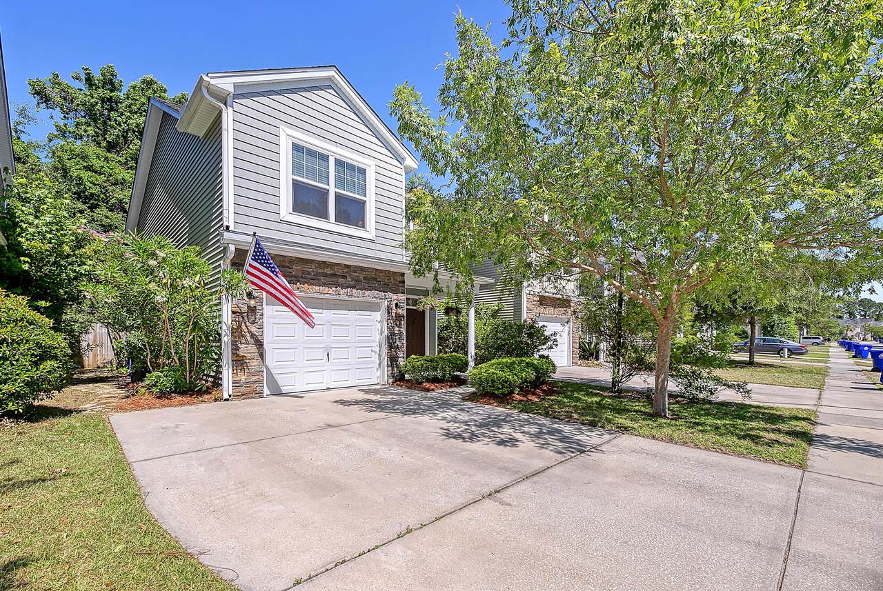 1774 Towne Street - Photo 1