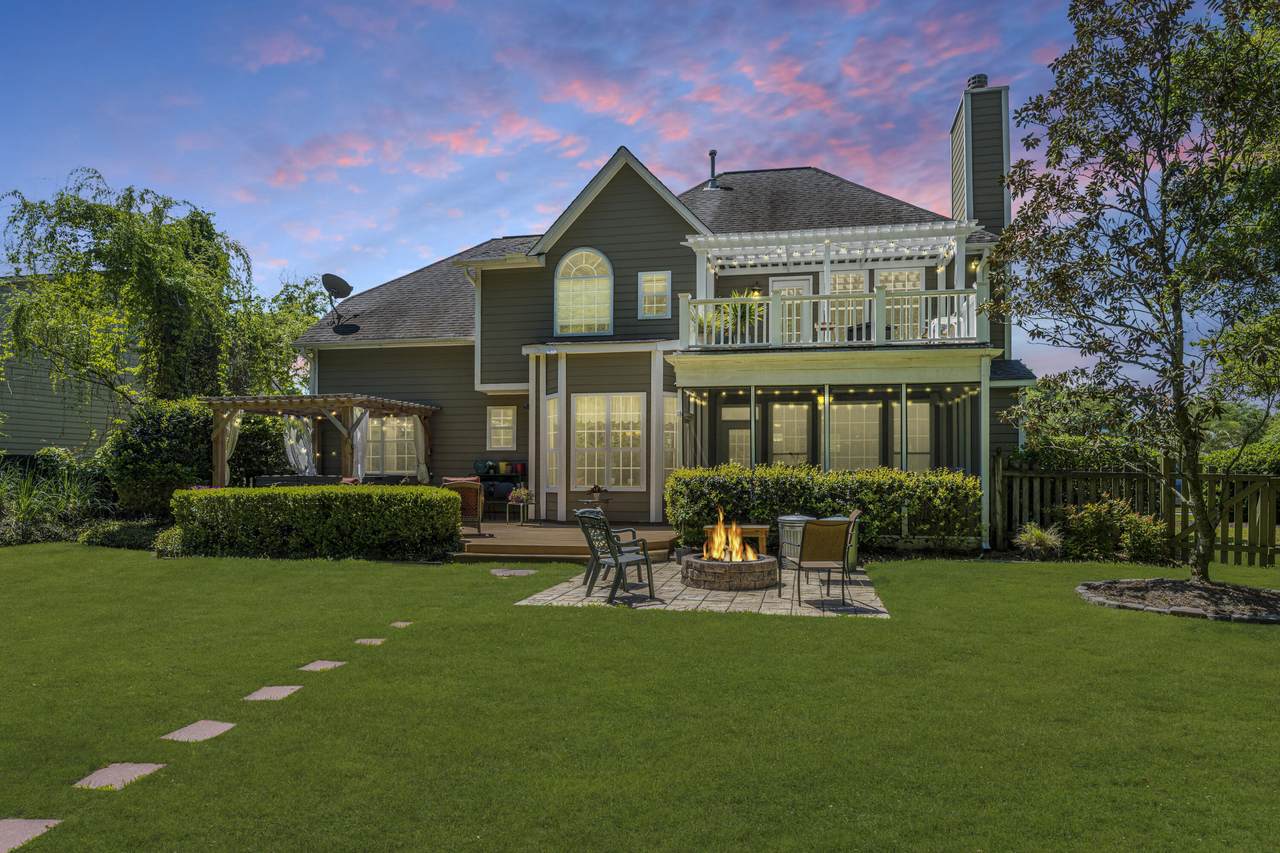 1080 Black Rush Circle - Photo 1