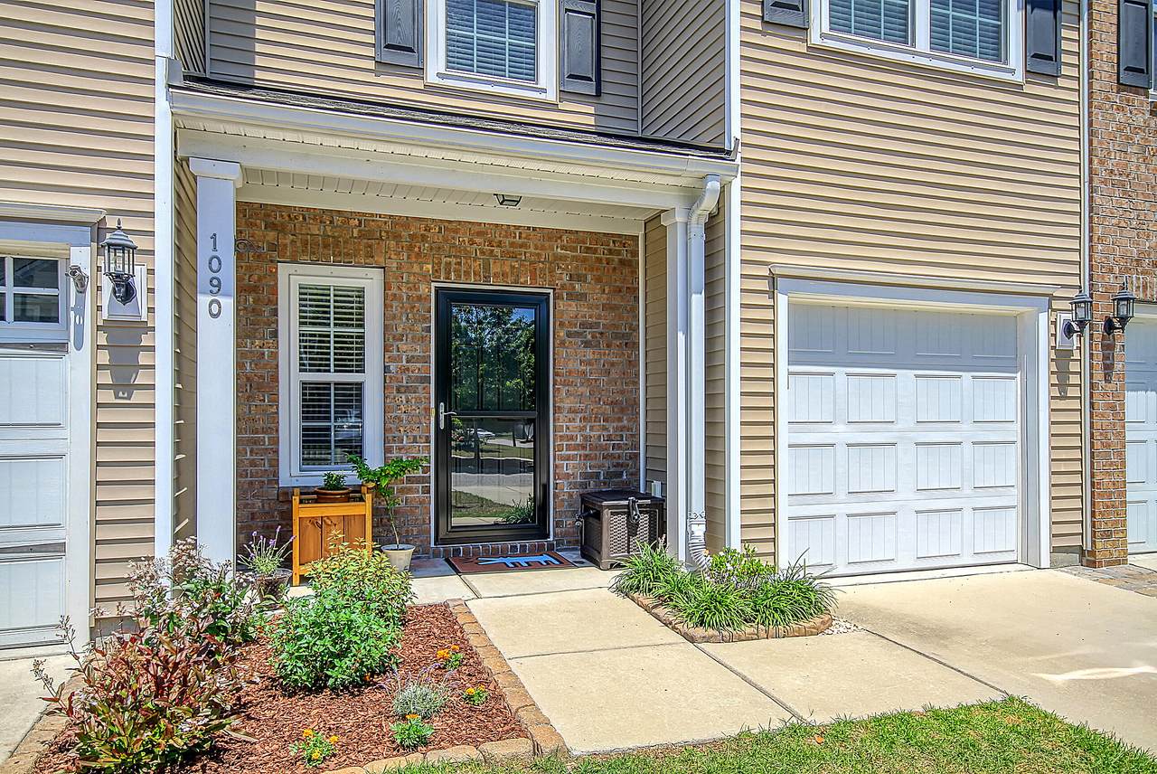 1090 Bennington Drive - Photo 1
