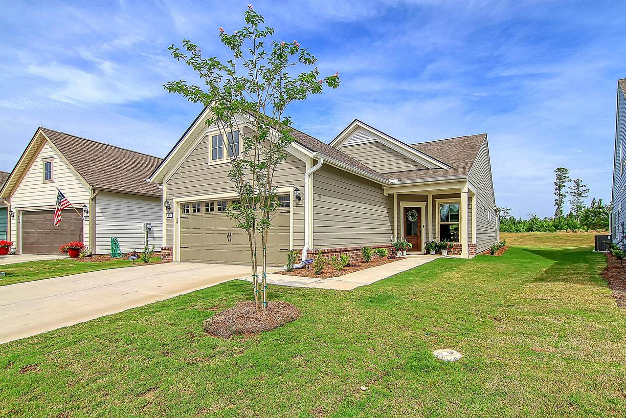 613 Daffodil Court - Photo 1