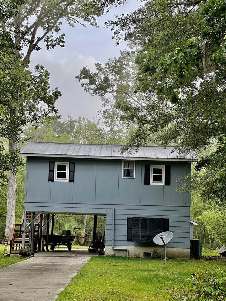121 Waters Court - Photo 1