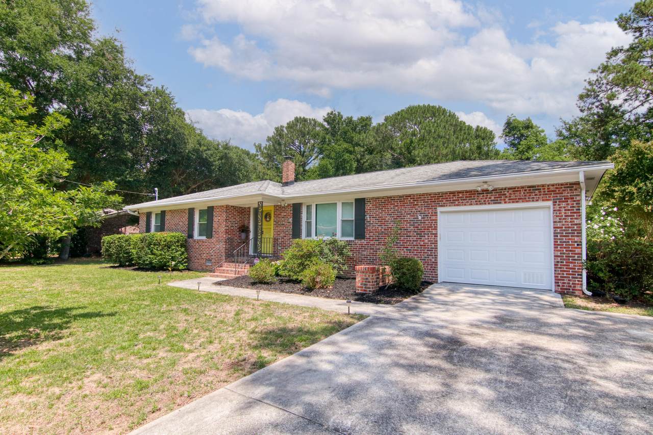 1131 Wellington Drive - Photo 1