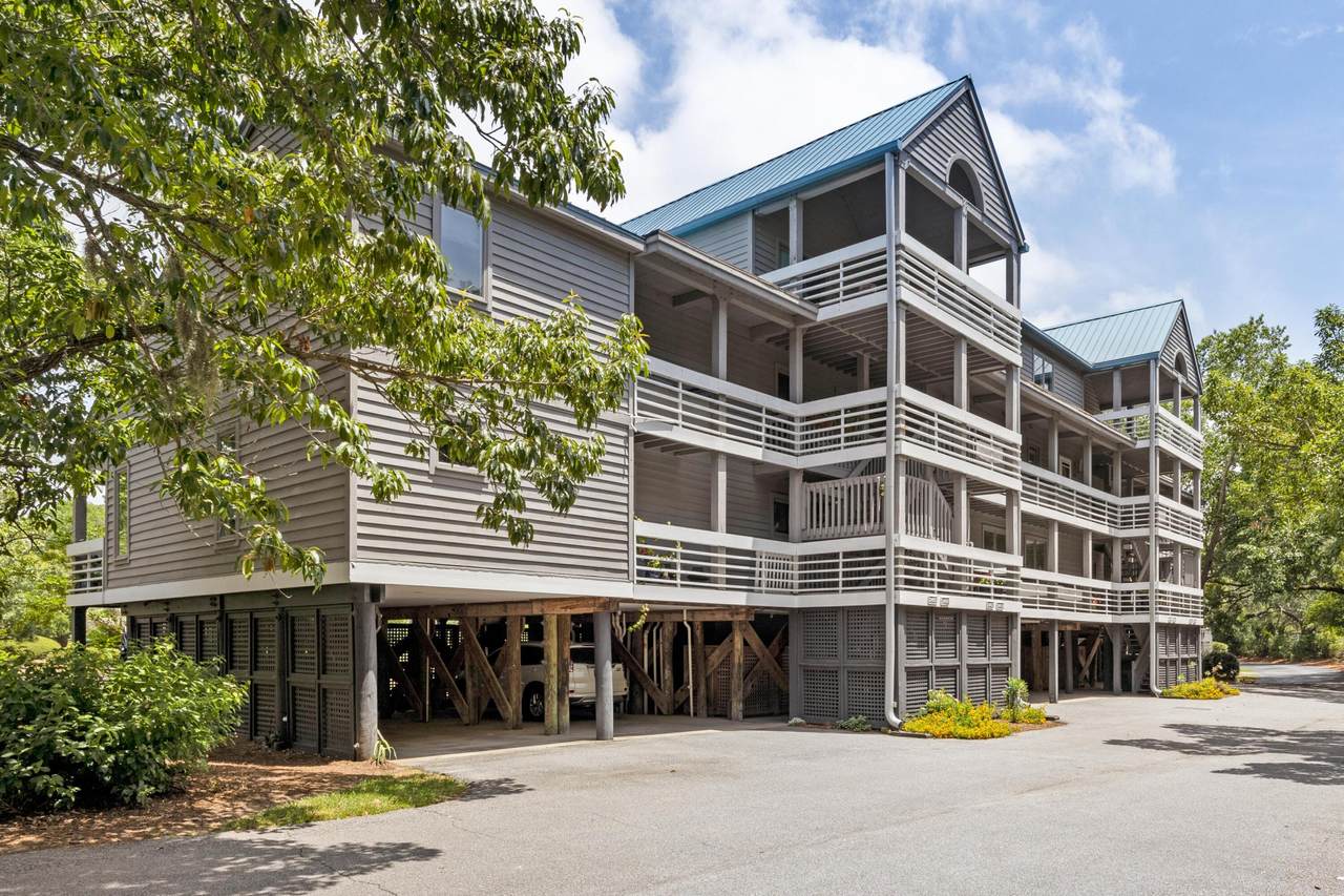 2468 Racquet Club Drive - Photo 1