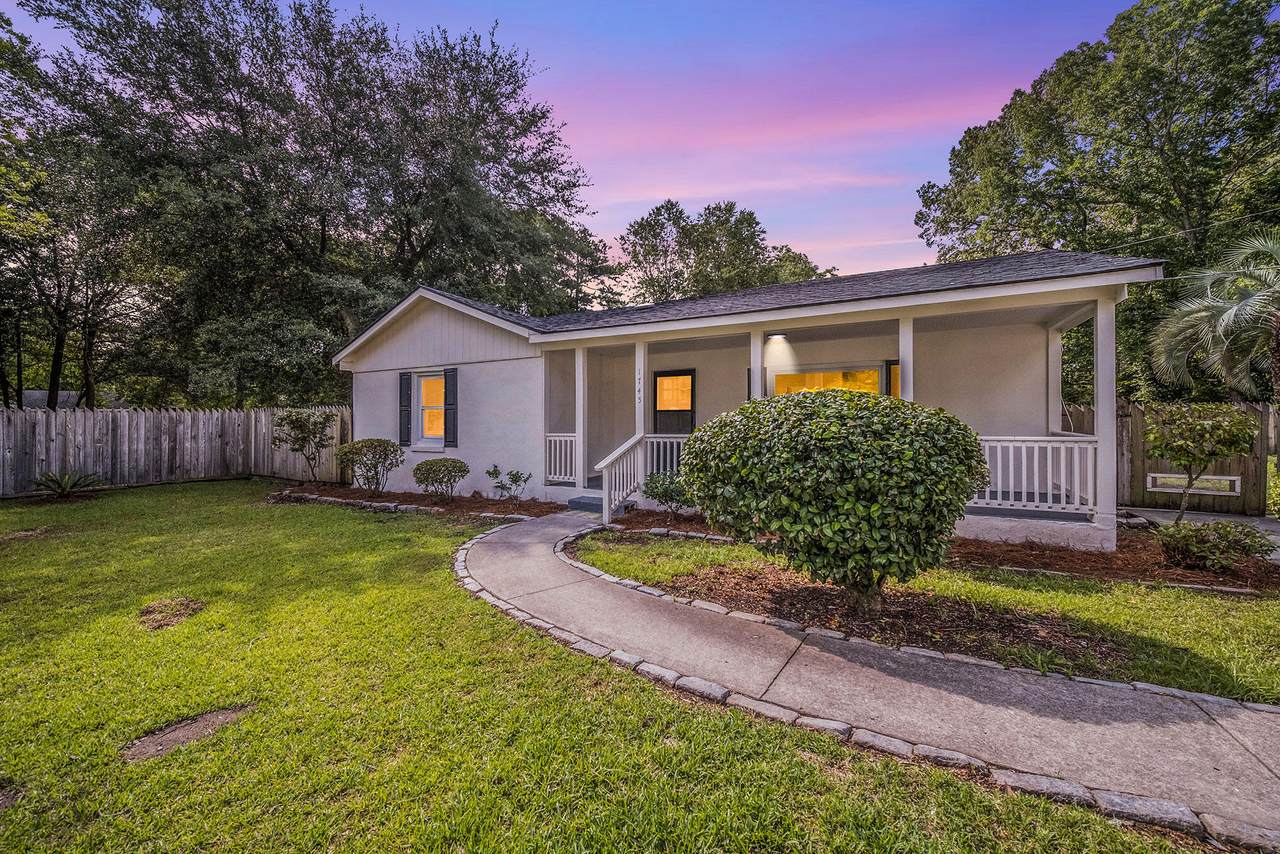 1745 Skinner Avenue - Photo 1