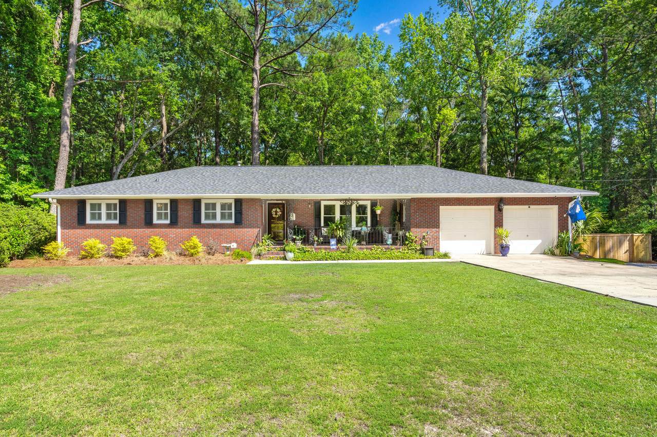 106 Garden Hill Road - Photo 1