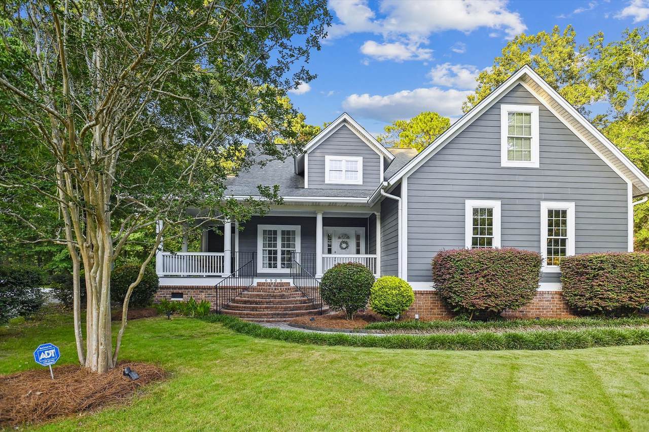 6909 Lone Pine Court - Photo 1