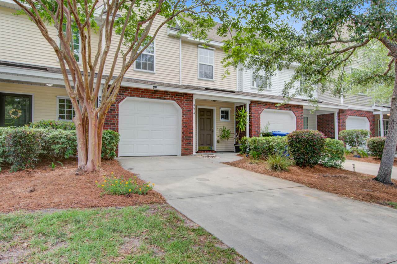 8674 Grassy Oak Trail - Photo 1