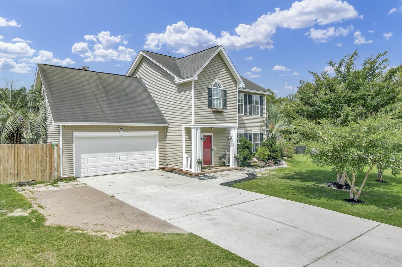 2223 Sandtuck Circle - Photo 1