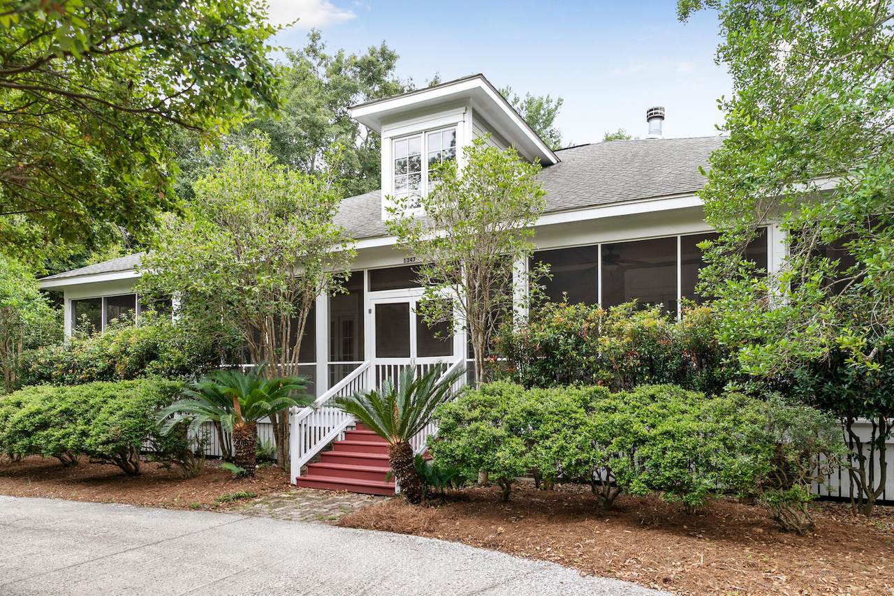 1347 Edgewater Drive - Photo 1