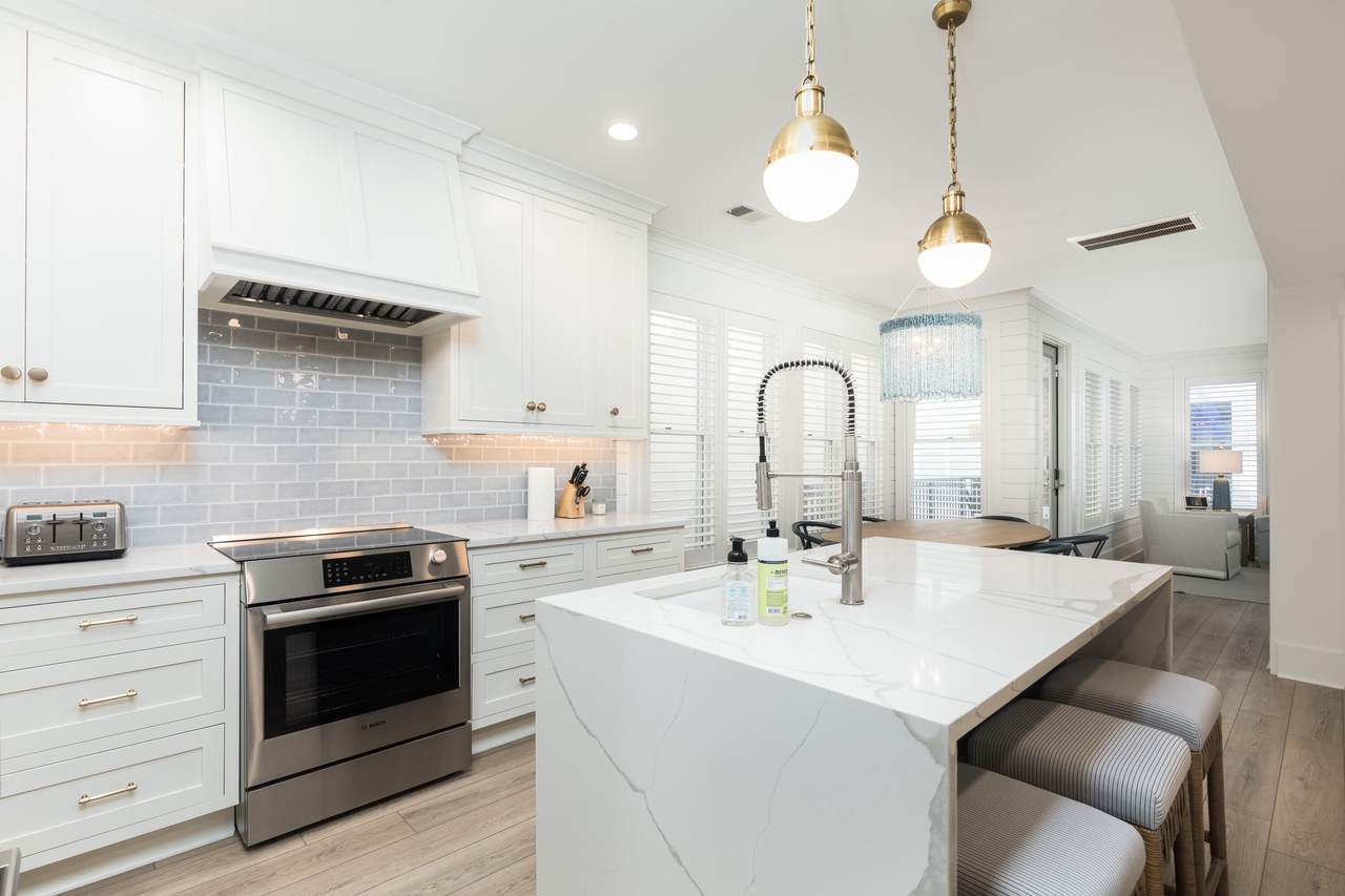 122 Grand Pavilion Boulevard - Photo 1