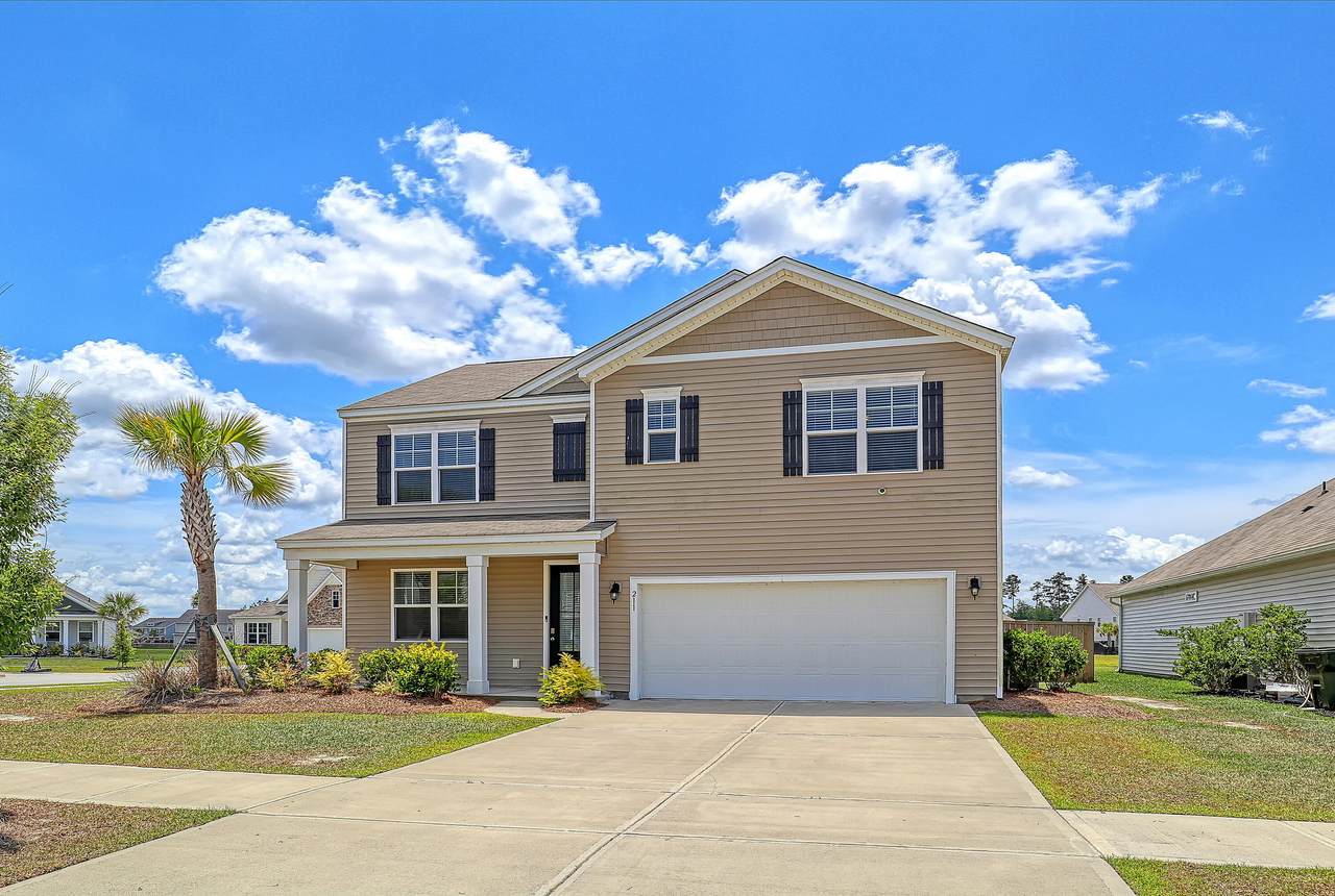 211 Rhodes Court - Photo 1