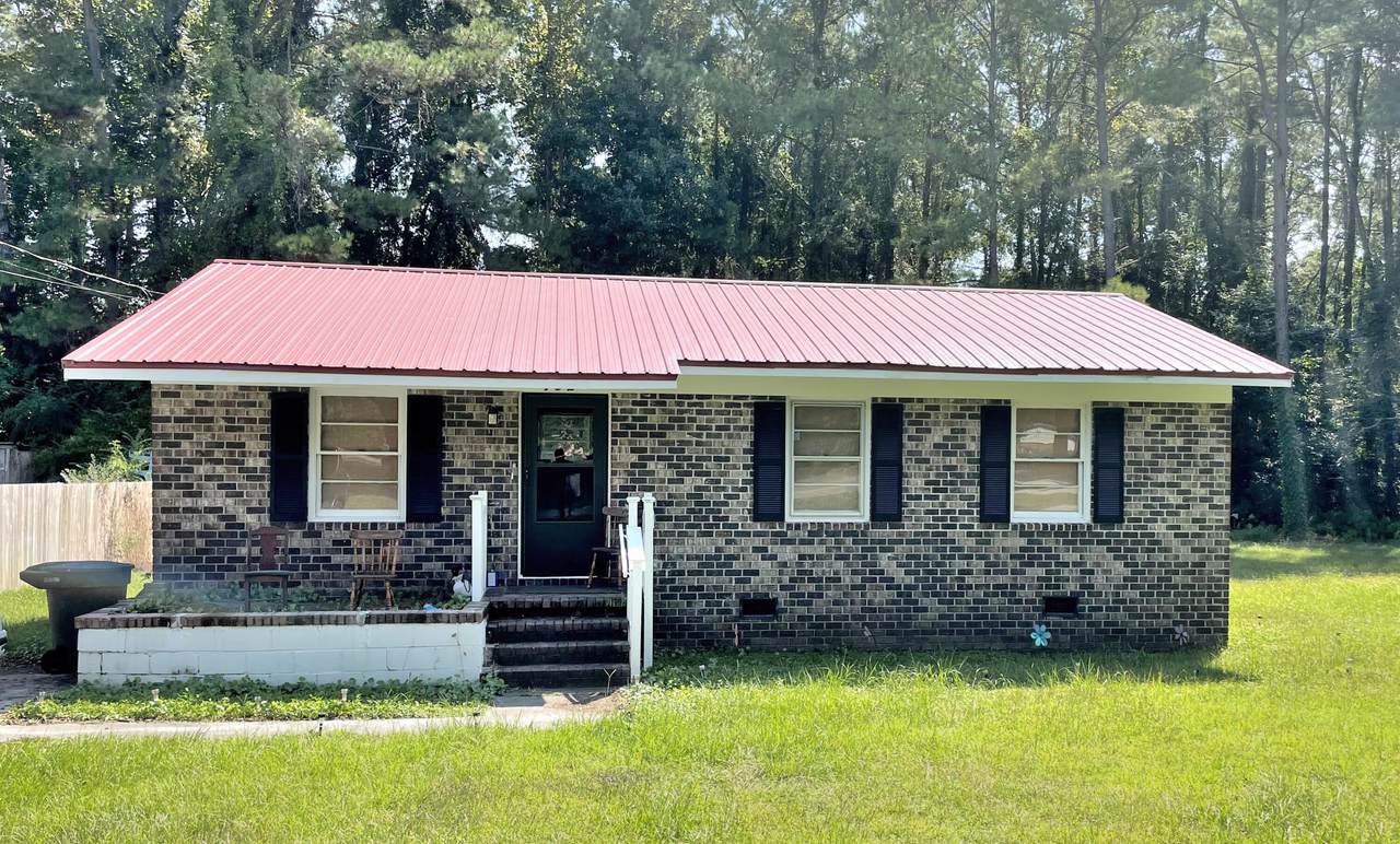 402 Francis Street - Photo 1