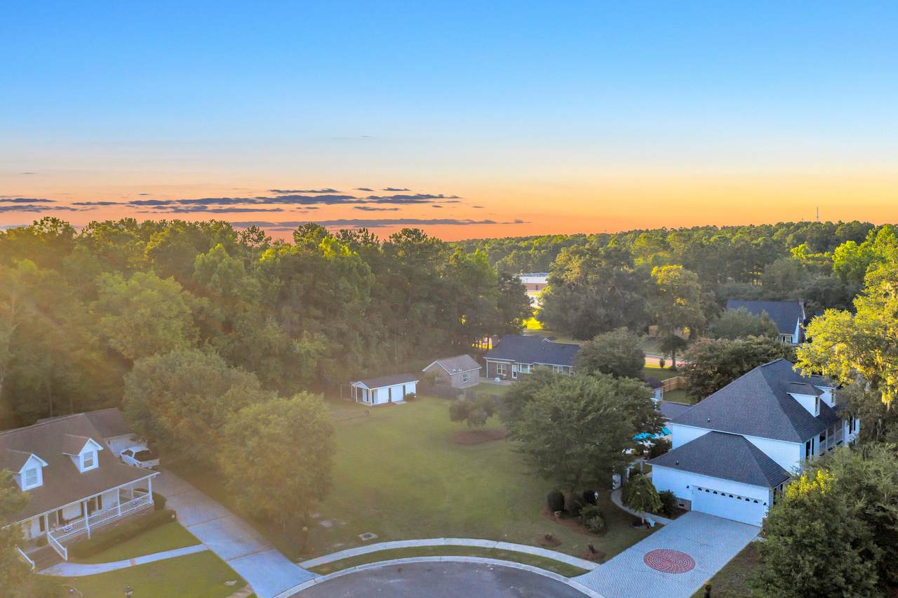 1106 Quenby Court - Photo 1