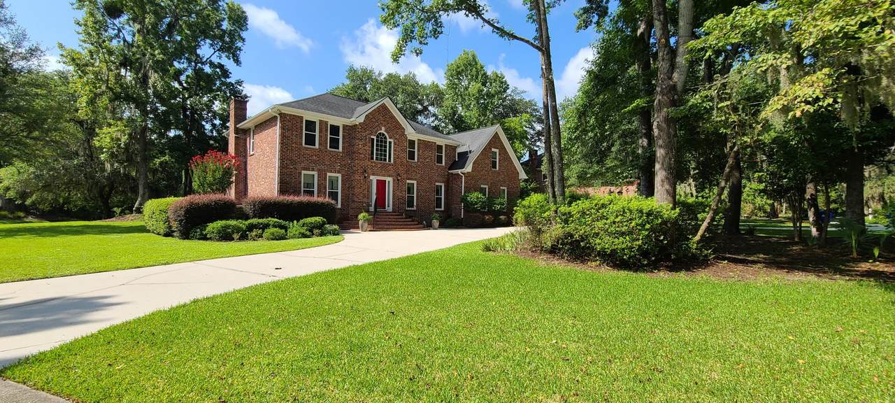2375 Maclaura Hall Avenue - Photo 1