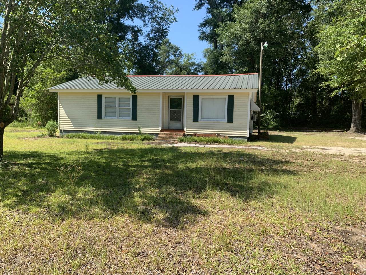 92 Alex Lane - Photo 1