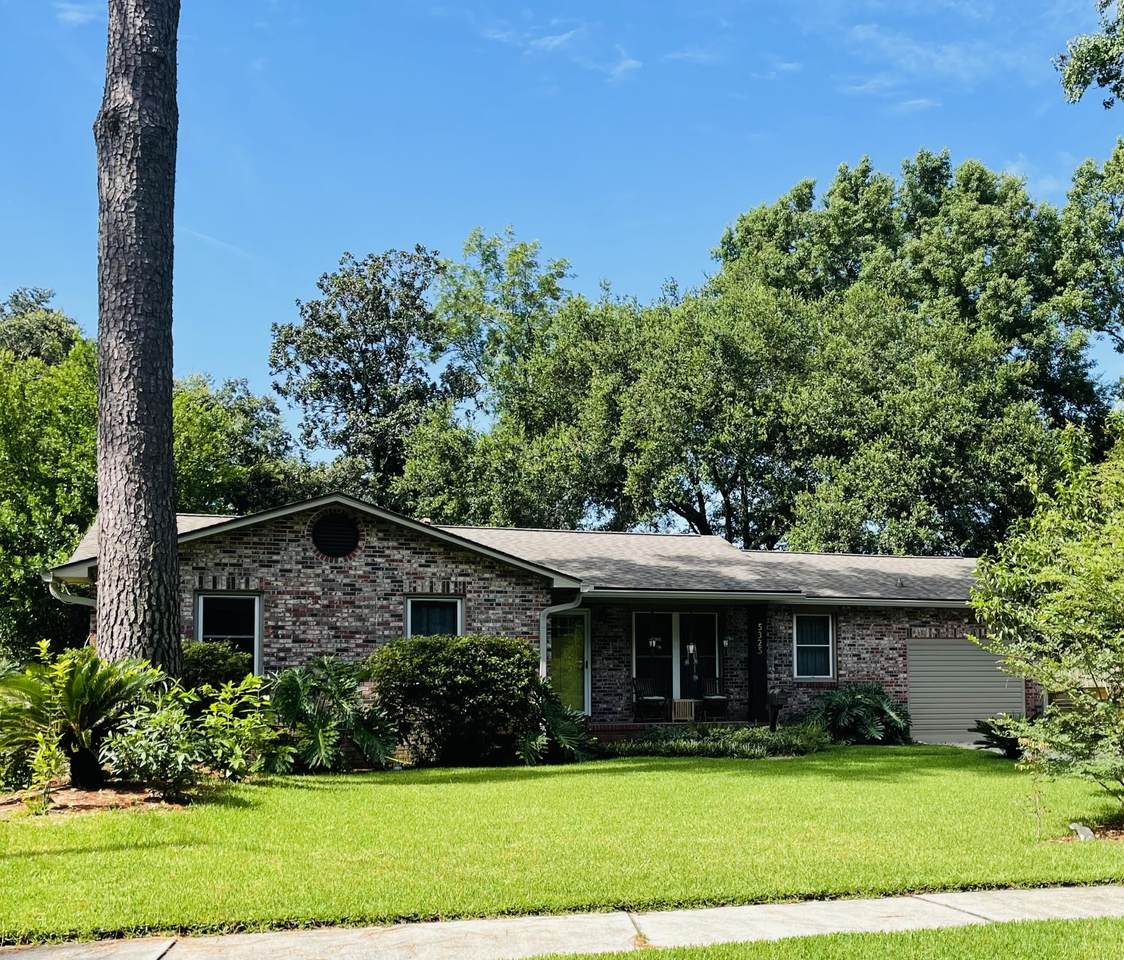 5325 Hartford Circle - Photo 1