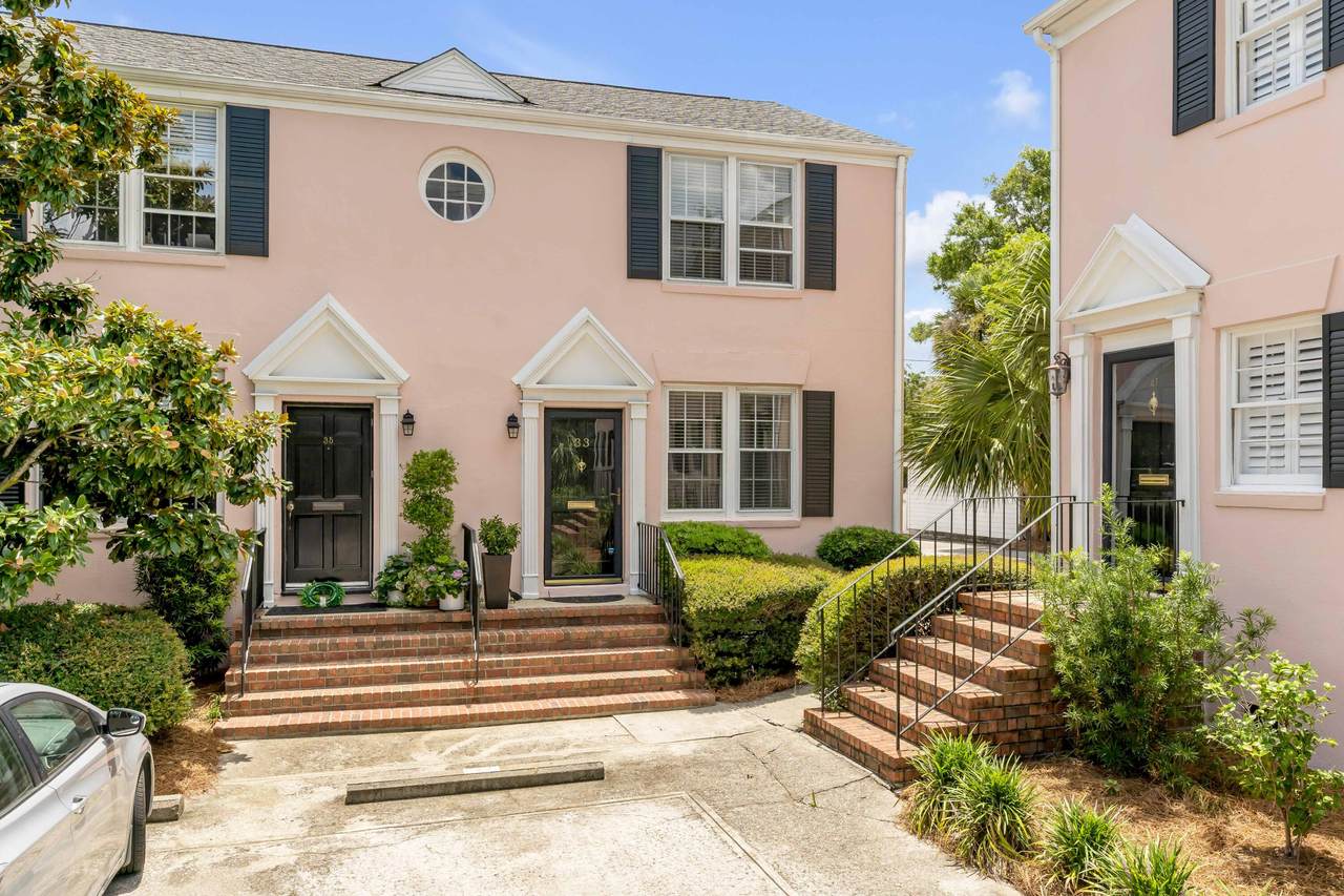 33 Ashley Avenue Avenue - Photo 1
