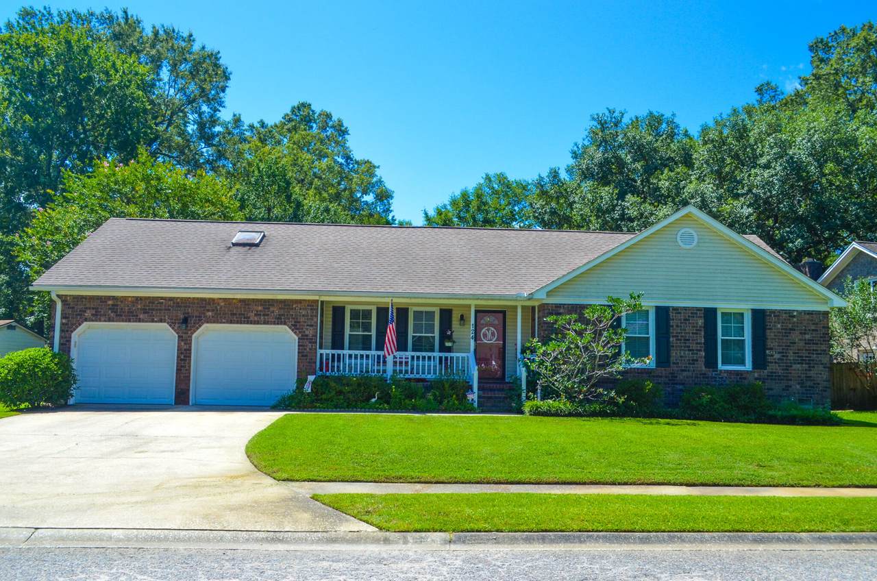 124 Chesapeake Lane - Photo 1