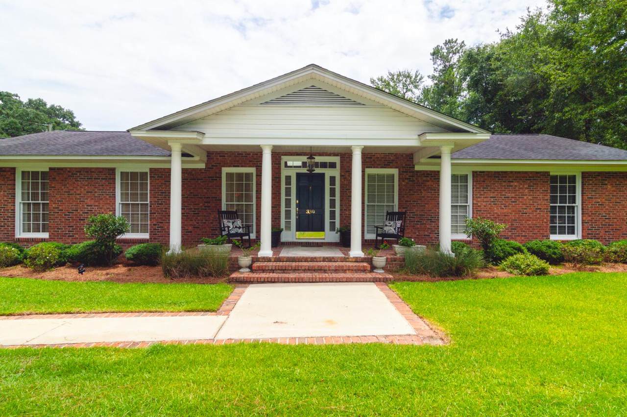 330 Hammond Drive - Photo 1