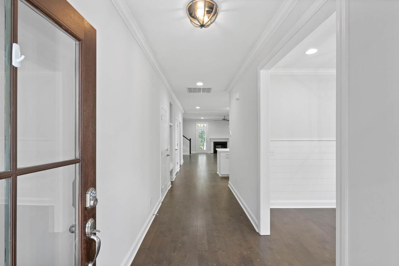 116 Abbey Terrace Road - Photo 1