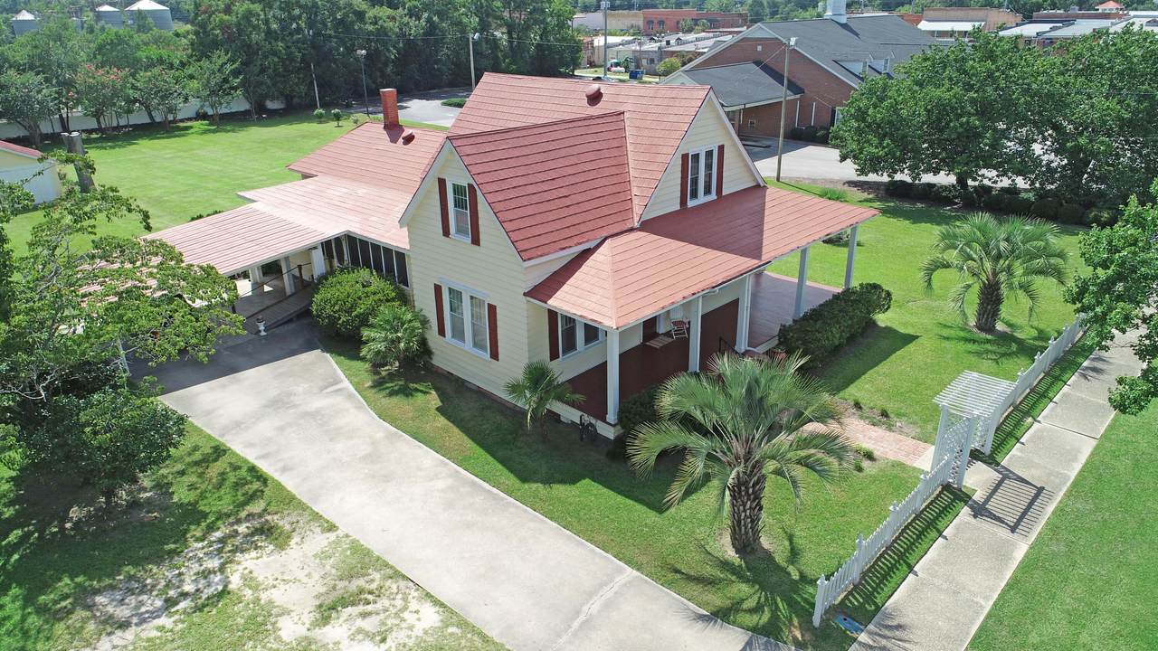 6522 Old Number Six Highway - Photo 1