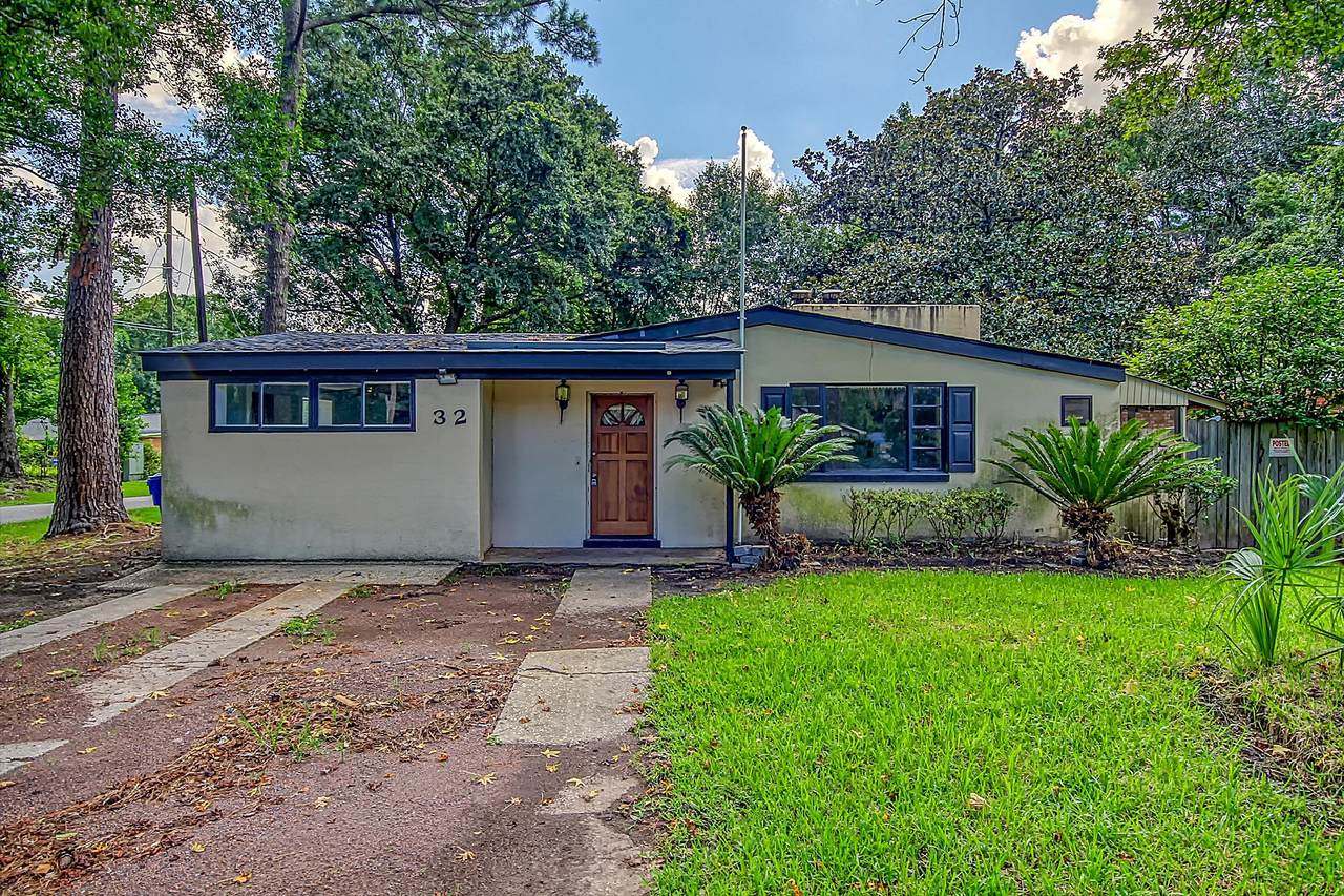 32 Briarcliff Drive - Photo 1