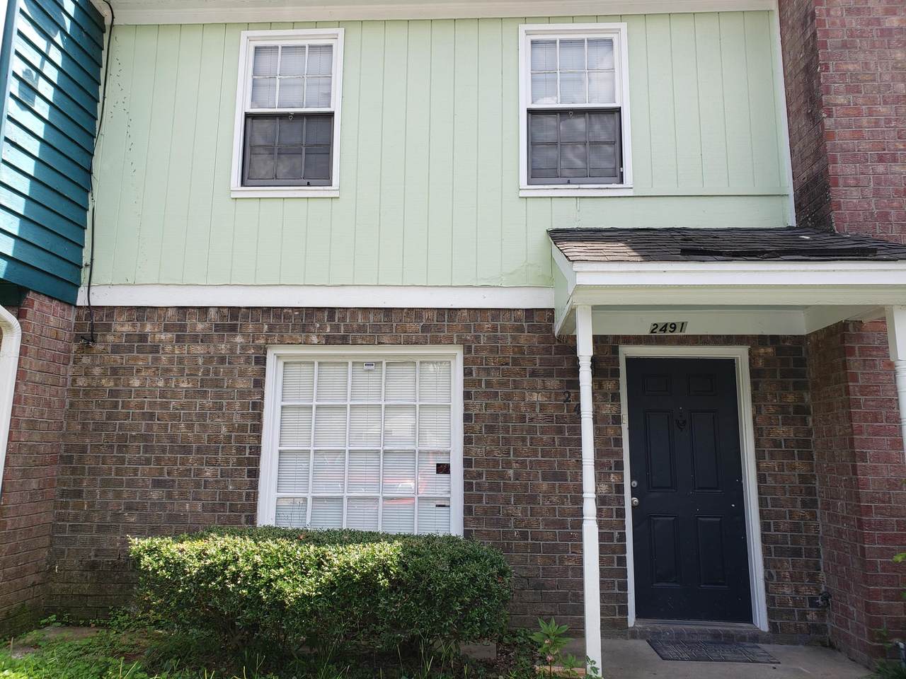 2491 Realm Street - Photo 1